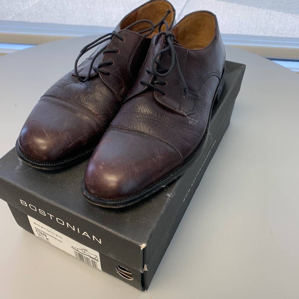 Bostonian Men's Dark Brown Cap-Toe Derby Oxfords